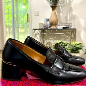 Tory Burch Loafers